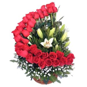 Canasto de Rosas y Lilium Elili